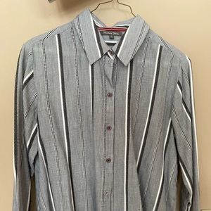 Michael Stars Button -Up Cotton Blouse with button cuffs